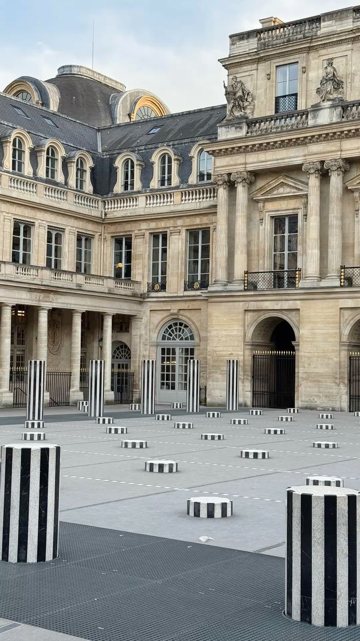Galería cubierta del siglo XIX en París